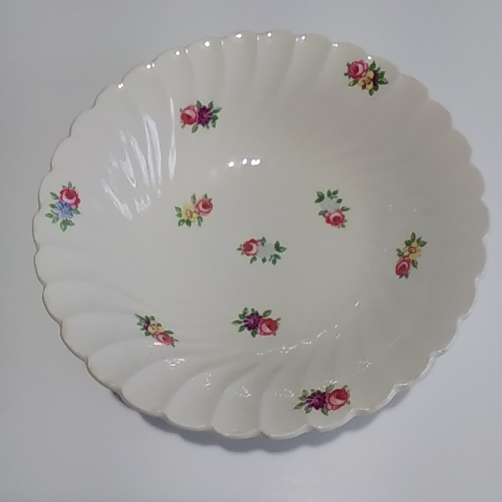 Royal Staffordshire "Devonshire" By Clarice Cliff, No Trim, Berry Bowl